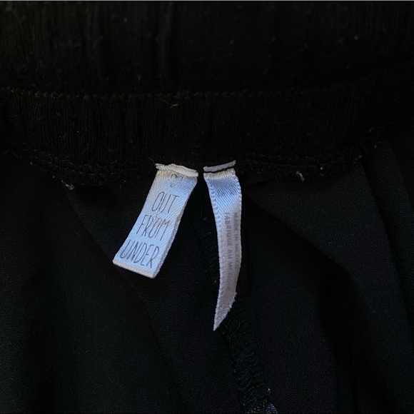 OUT FROM UNDER BLACK JOGGERS - Picture 4 of 6